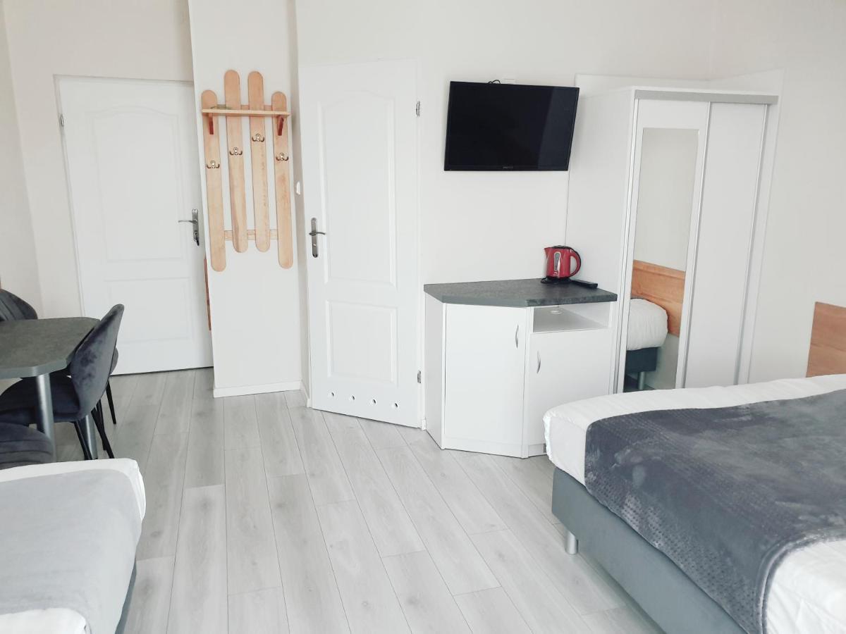 Solar Bed & Breakfast Karwia Exterior foto